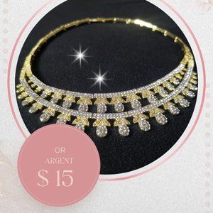 Collier de bijoux indiens antiques